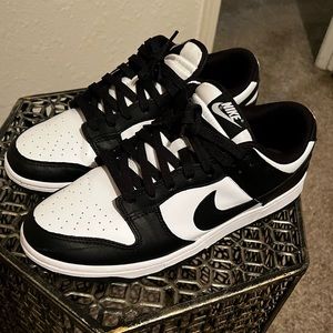 Nike Dunk Panda low